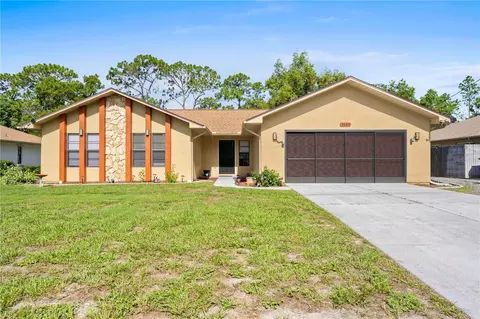 3085 Greynolds Ave, Spring Hill, FL 34608