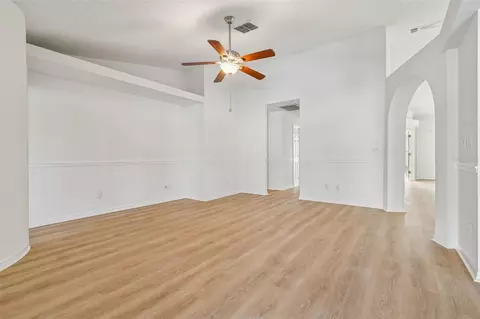Living - 11304 Plumtree Ct, Riverview, FL 33579 photo 6 of 9