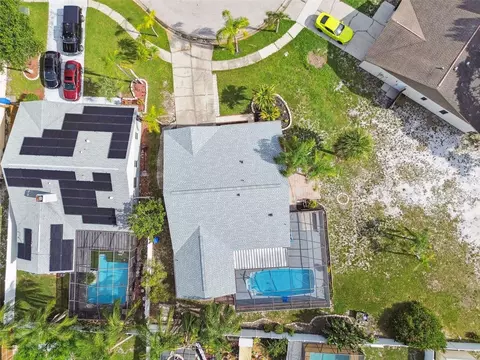 View/Area - 11304 Plumtree Ct, Riverview, FL 33579 photo 6 of 21