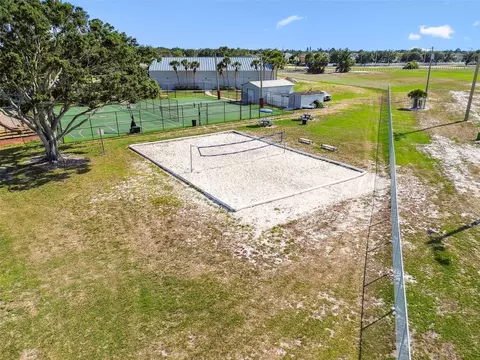 View/Area - 11304 Plumtree Ct, Riverview, FL 33579 photo 12 of 21