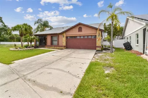 Exterior - 11304 Plumtree Ct, Riverview, FL 33579 photo 4 of 17