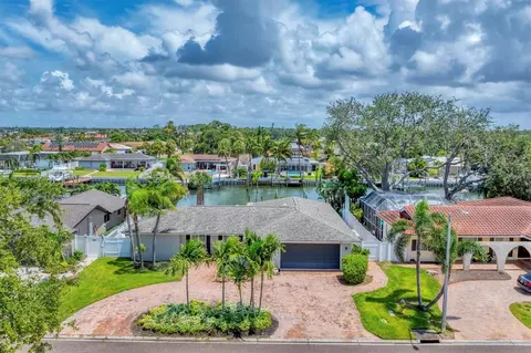 4057 48th Ave S, Saint Petersburg, FL 33711