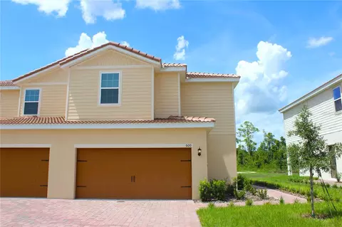 600 Bay Leaf Dr, Poinciana, FL 34759