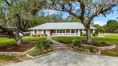 11301 Donneymoor Dr, Riverview, FL 33569