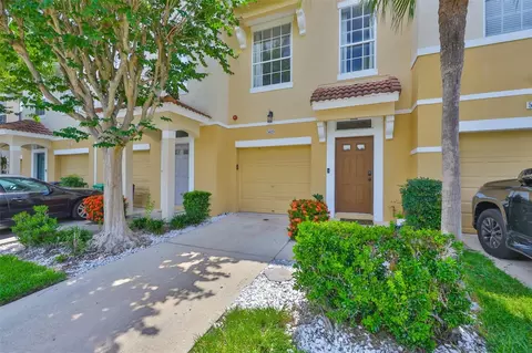 5623 Gaspar Oaks Dr, Tampa, FL 33611
