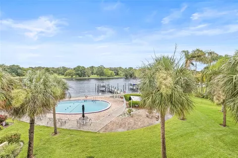 2424 W Tampa Bay Blvd #B211, Tampa, FL 33607