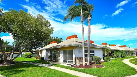 4359 Tahitian Gardens Cir #A, Holiday, FL 34691