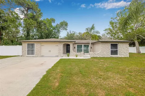 7607 New York Ave, Hudson, FL 34667
