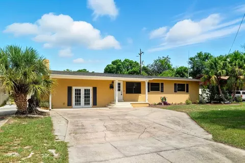 3707 Pelican Ln, Orlando, FL 32803