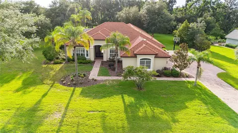 13353 Carnoustie Cir, Dade City, FL 33525