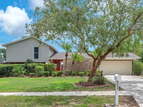 617 Valley Hill Dr, Brandon, FL 33510