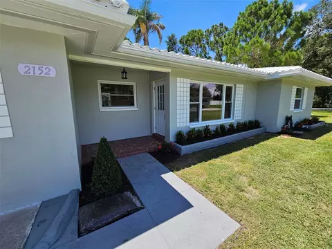 2152 Mckinley St, Clearwater, FL 33765