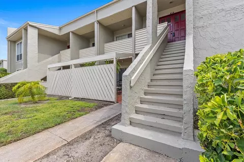630 Windrush Bay Dr #630, Tarpon Springs, FL 34689