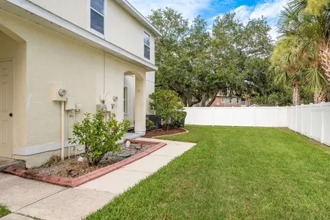 75 Emerald Bay Dr, Oldsmar, FL 34677
