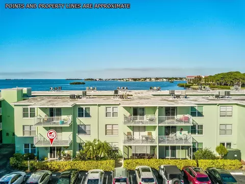 464 N Paula Dr #106, Dunedin, FL 34698