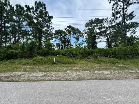 977 Kellogg St E, Lehigh Acres, FL 33974