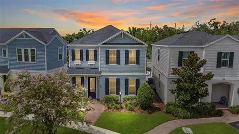 527 Jetstar Ln, Oldsmar, FL 34677