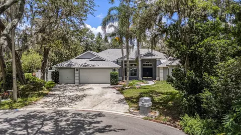 3904 Executive Cir, Plant City, FL 33566