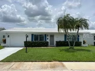 9724 36th St N, Pinellas Park, FL 33782