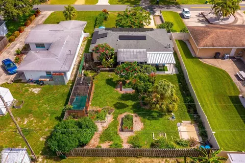 5236 48th Ter N, Saint Petersburg, FL 33709
