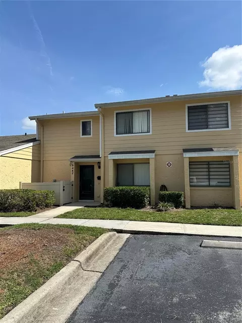 5347 Emerald Isle Dr #1019, Orlando, FL 32812