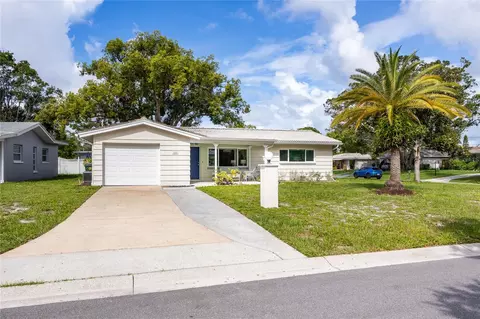 2069 Shadow Ln, Clearwater, FL 33763
