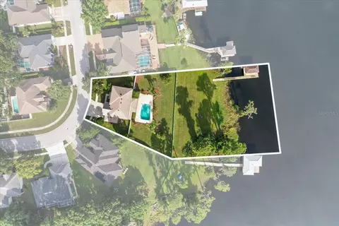 1300 Wyndham Lakes Dr, Odessa, FL 33556