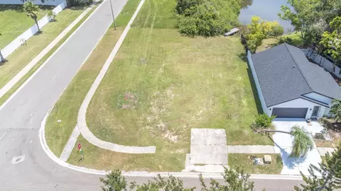 102 Lookout Dr, Apollo Beach, FL 33572
