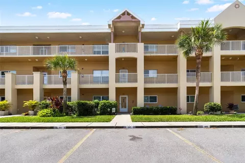 2231 Utopian Dr E #307, Clearwater, FL 33763