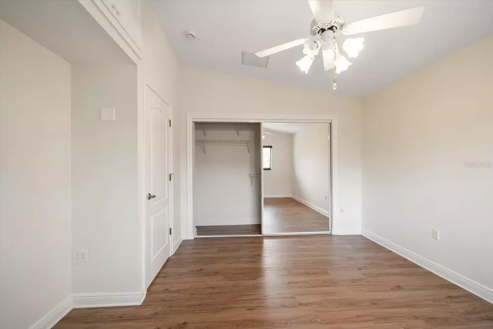 Bedroom - 1623 El Tair Trl, Clearwater, FL 33765 photo 5 of 8