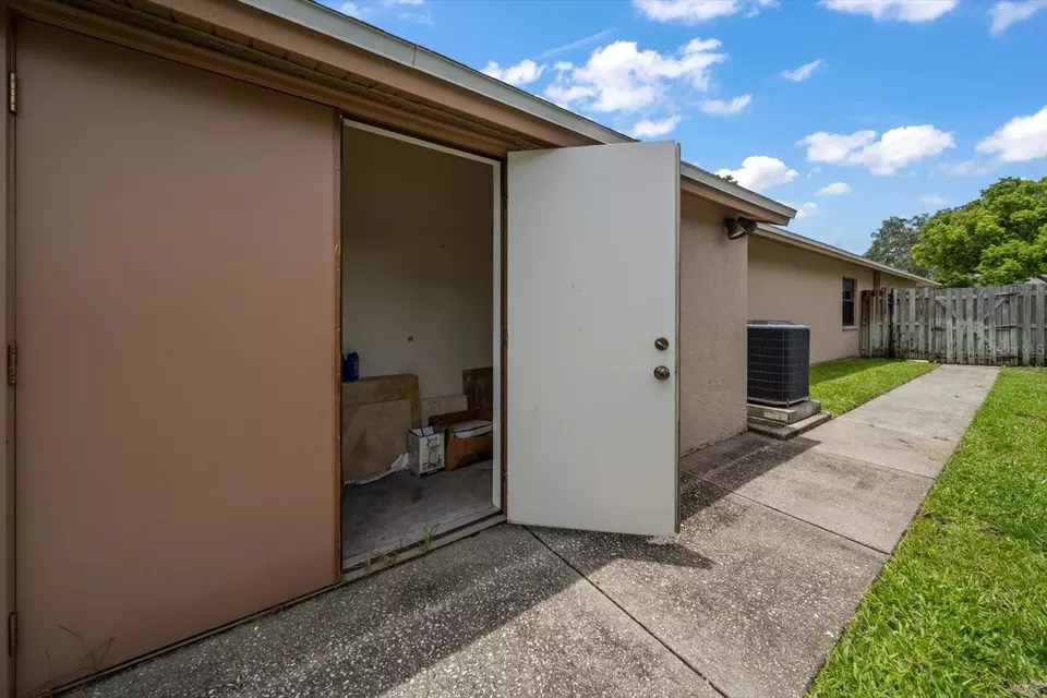 Exterior - 1623 El Tair Trl, Clearwater, FL 33765 photo 17 of 17