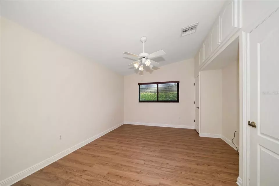 Bedroom - 1623 El Tair Trl, Clearwater, FL 33765 photo 4 of 8