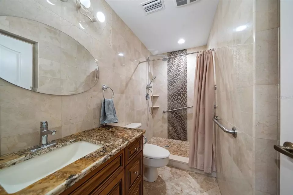 Bath - 1623 El Tair Trl, Clearwater, FL 33765 photo 3 of 4