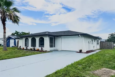 7421 Moravian Dr, Port Richey, FL 34668