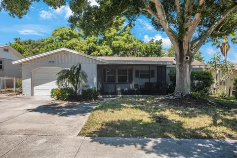 1502 Coppertree Dr, Tarpon Springs, FL 34689