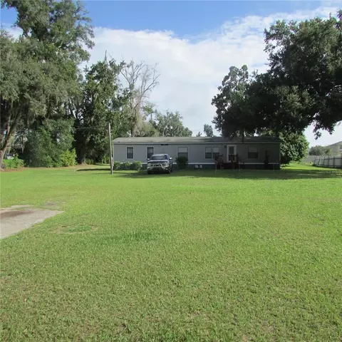 9510 Joe Ebert Rd, Seffner, FL 33584