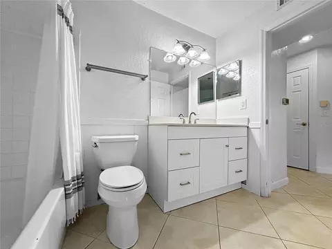 8517 Sea Harbour Ln #103, Temple Terrace, FL 33637