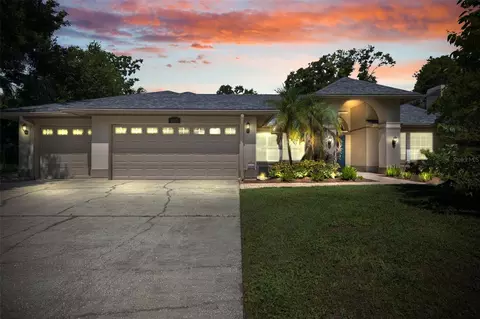 1017 Woodcrest Ave, Safety Harbor, FL 34695