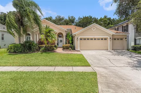 5114 Whispering Leaf Trl, Valrico, FL 33596