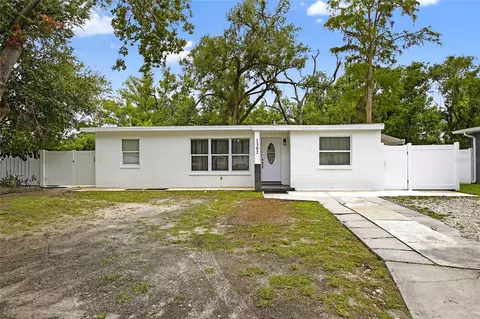 1302 W Hollywood St, Tampa, FL 33604