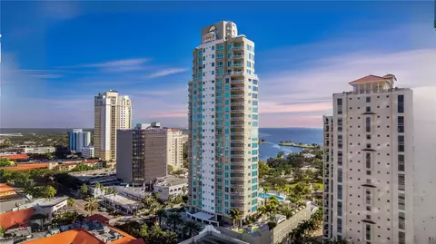 180 Beach Dr NE #1802, Saint Petersburg, FL 33701