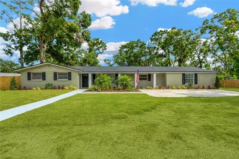 4723 Bloomingdale Ave, Valrico, FL 33596