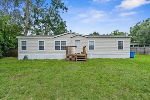 7312 Manhattan Dr, Tampa, FL 33625