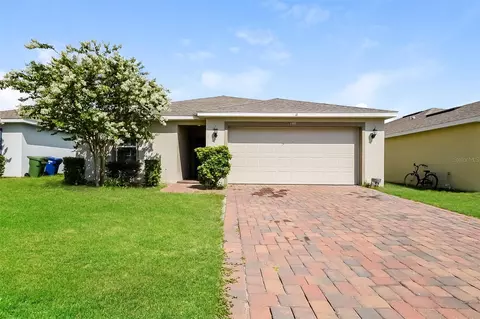 1393 Lucerne Loop Rd NE, Winter Haven, FL 33881