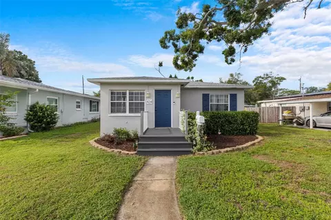 434 40th Ave N, Saint Petersburg, FL 33703