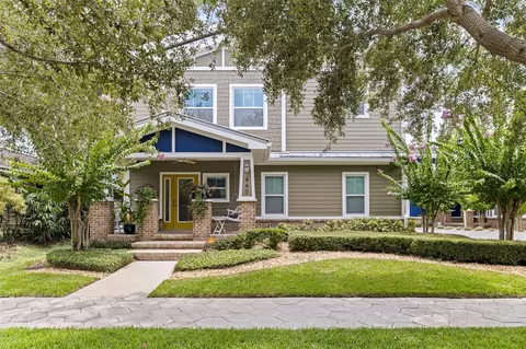 440 11th Ave NE, Saint Petersburg, FL 33701