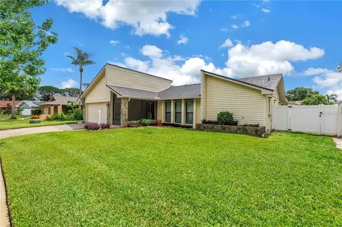 10857 97th St, Largo, FL 33773