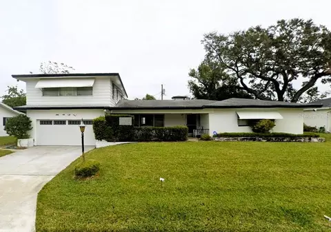 2347 Watrous Dr, Dunedin, FL 34698