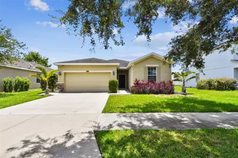 12221 Fairlawn Dr, Riverview, FL 33579