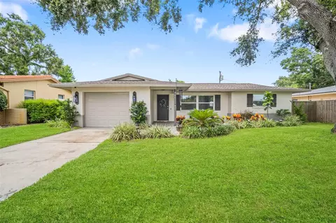 980 8th Ave NE, Largo, FL 33770